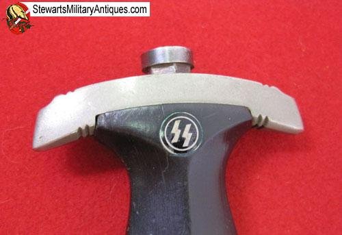  German WWII M1933 SS EM Dagger, Gottlieb Hammesfahr — image 2