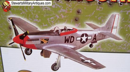 US WWII 21st Century Toys 1/18 Scale P-51D Mustang, Petie 2nd — image 2