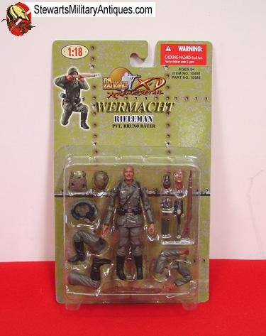  German WWII 21st  Century Toys 1/18 Scale Soldier, Rifleman Bruno Bauer — image 4