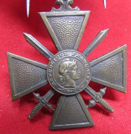  French WWII, Croix de Guerre, Bravery Medal,1939 — image 3