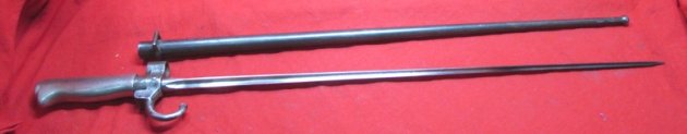  French WWI 1886 Lebel Rifle Bayonet Hooked Guard, Early Mfg — image 4