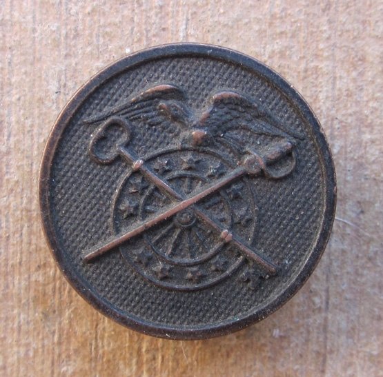  US WWI Type 1 Collar Disc, Quartermaster Corps — image 2