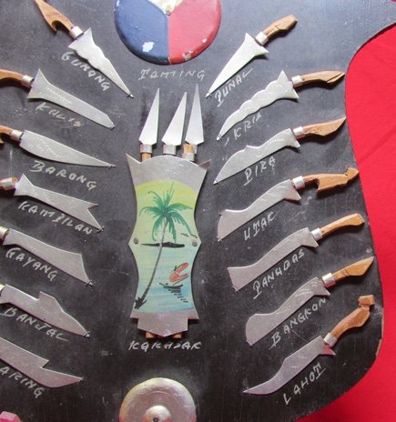 Filipino WWII-Vietnam Era Souvenir, Weapons of Moroland Philippines Wall Plaque — image 5