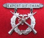 US Post WWII USMC Expert Rifleman Badge, Sterling