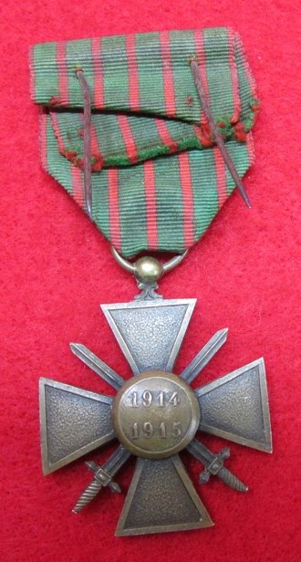 French WWI Croix de Guerre Bravery Medal, 1914-1915 — image 3