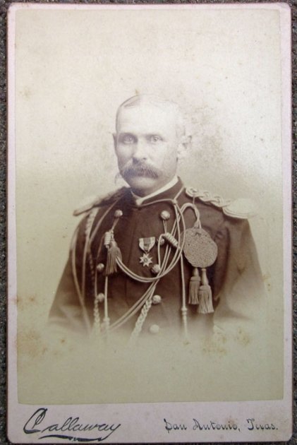 US Indian War Identified Cabinet Card, LTC Oskaloosa M. Smith, US Army, San Antonio Texas Photographer — image 2