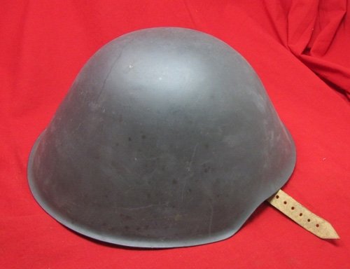 East German, Cold War Era M56 Steel Helmet, Complete — image 3