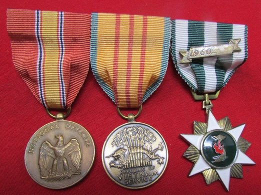 US Vietnam War Era 3 Place Medal Bar — image 2