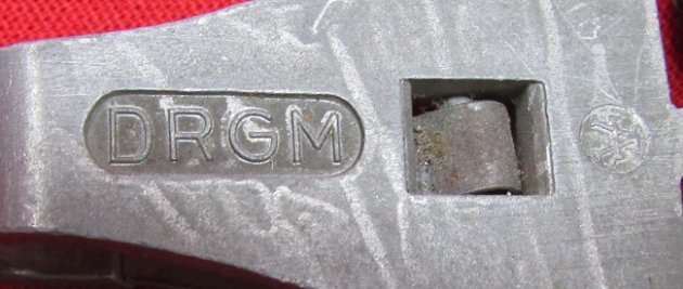 German WWII 2nd Model Luftwaffe Dagger Hangers — image 4