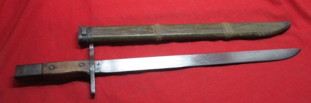 Japanese WWII Late Type 30 Bayonet, Wooden Scabbard, Toyoda Mfg. — image 3
