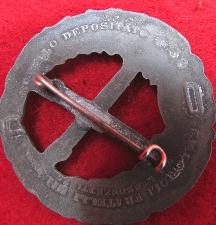 Italian WWII 'Fronte Russo' Cross, Russian Front,  Lorioli Mfg — image 5