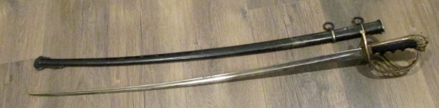 Italian WWII Officers Lionhead Sword & Metal Sheath — image 6