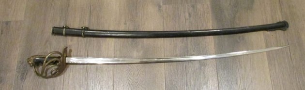 Italian WWII Officers Lionhead Sword & Metal Sheath — image 7