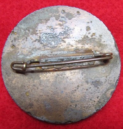  German WWII 1940 National Shooting Marksmanship Badge — image 3