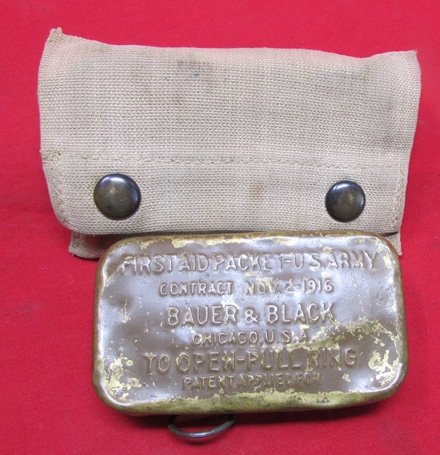  US WWI Double Snap Bandage Pouch, L.C.C. & Co. 1918 With 1916 Bauer & Black Bandage — image 4
