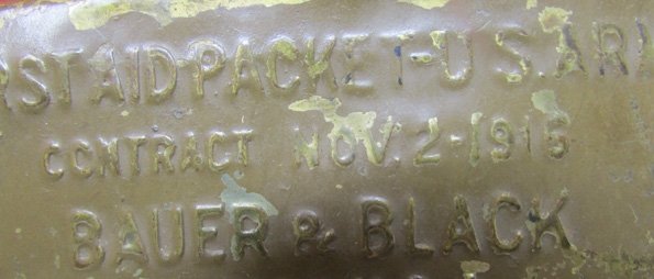  US WWI Double Snap Bandage Pouch, L.C.C. & Co. 1918 With 1916 Bauer & Black Bandage — image 5