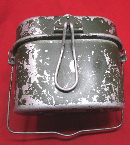  Italian WWII Soldiers Messkit, Olive Green Paint — image 3