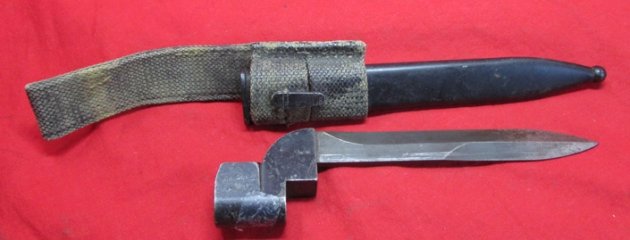  South African, No 9 MK1 Bayonet,, Belgian Type Scabbard — image 4