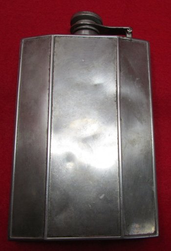  US Post WWII Era, USMC Tribute Pocket Flask, M1807 Shako Plate — image 4