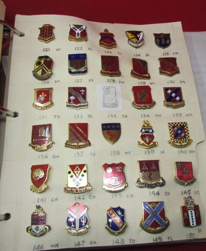  US  Field Artillery Distinctive Insignia Binder, 221 DUIs — image 10