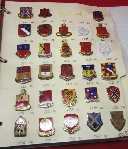  US  Field Artillery Distinctive Insignia Binder, 221 DUIs — image 11