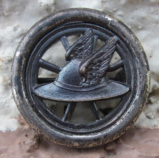  US WWI Motor Transport Hat Insignia, Bailey Banks & Biddle — image 2