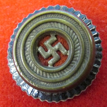  German WWII Early NSDAP Visor Hat Cockade — image 2