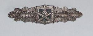 Close Combat Clasp - Silver