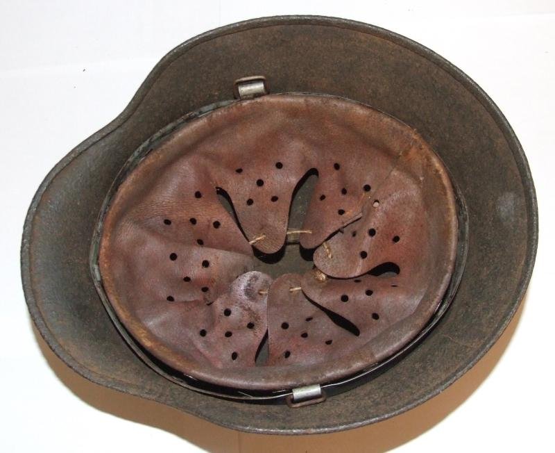 Army M35 SD Helmet. — image 5