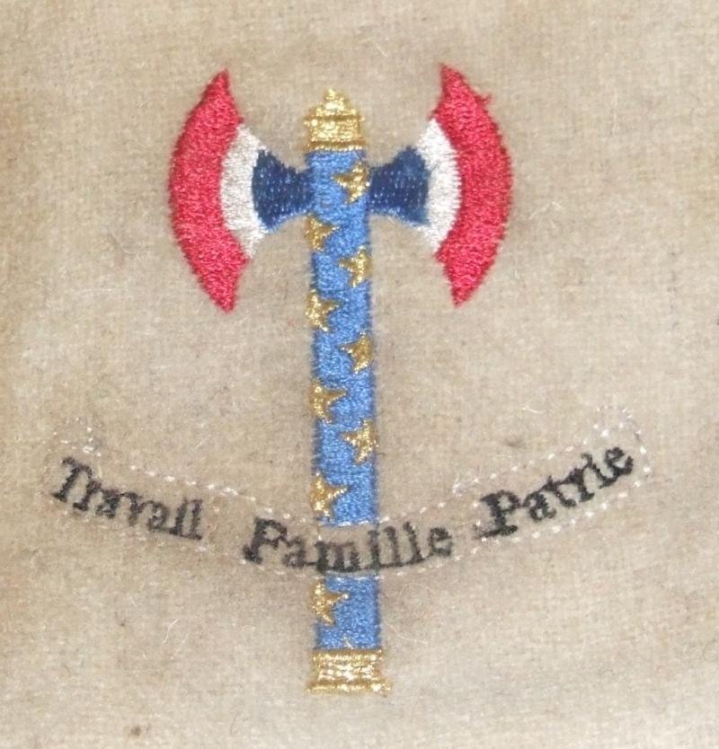 Vichy France Armband — image 3