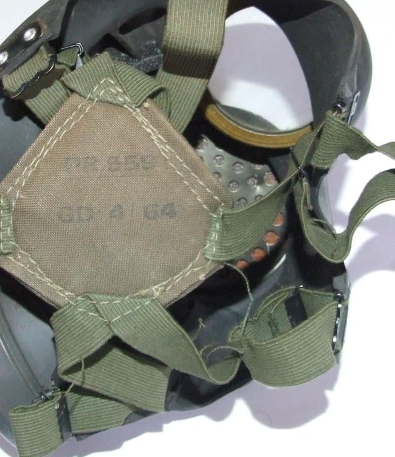 British Mk2 Gas Mask — image 4