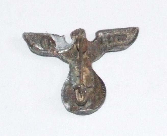 Diplomatic Eagle and Swastika Badge — image 2