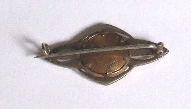 Sweetheart Brooch - 247 Infantry Brigade — image 3