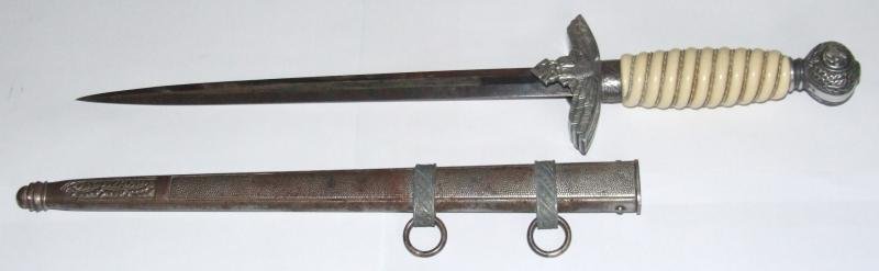 Luftwaffe 2nd Pattern Officers Dagger — image 2