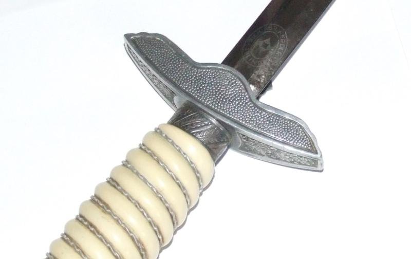 Luftwaffe 2nd Pattern Officers Dagger — image 4