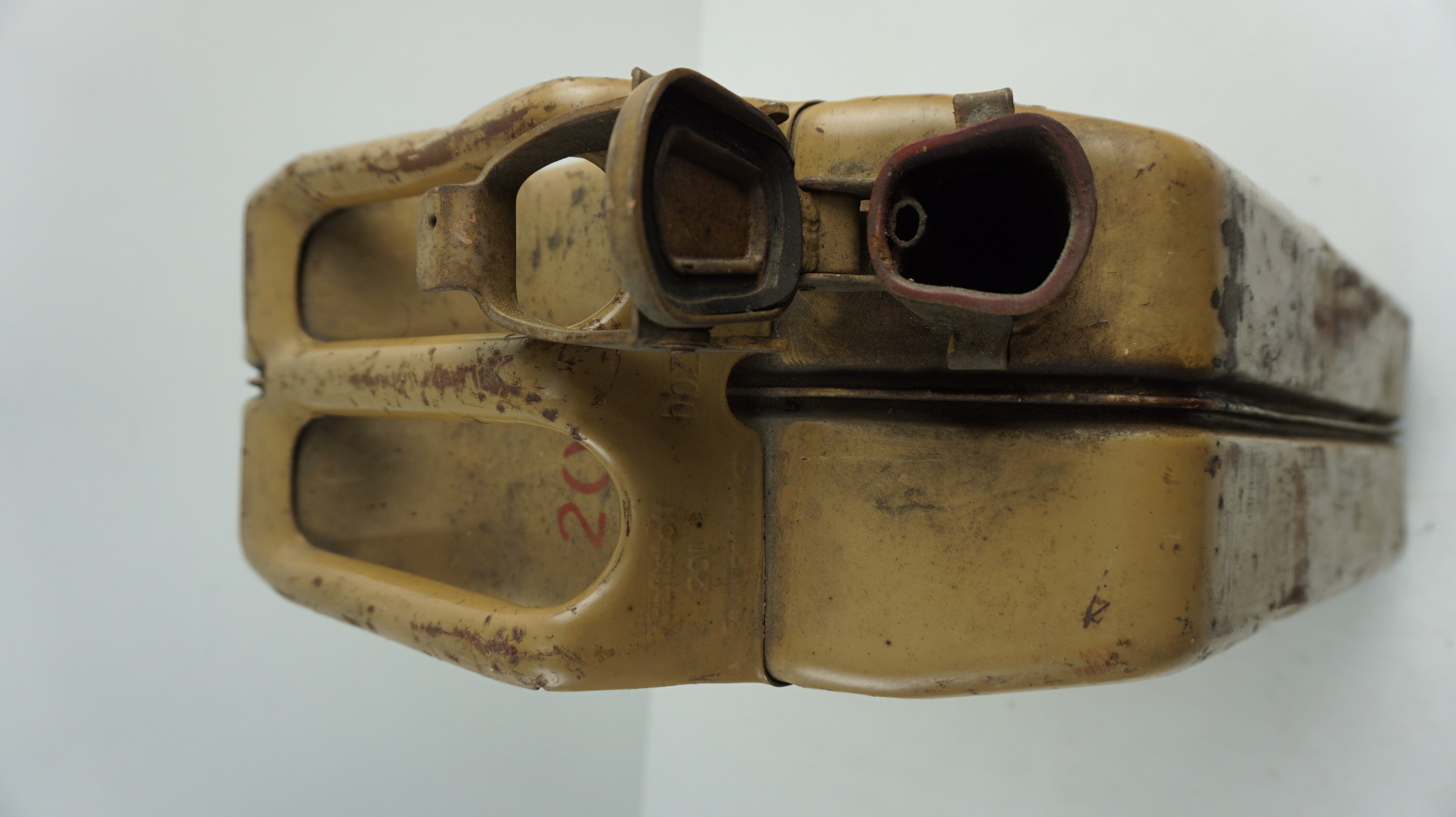 Wehrmacht 20 Liter Tropical Kanister 1944 ,Maker bbz. — image 10