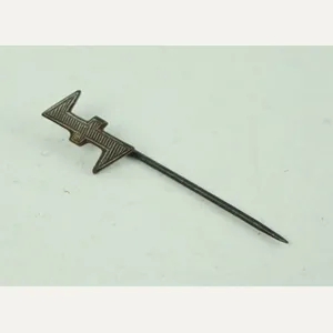 Dutch 'WA / SS' Wolfhook Pin (Wolfsangel speld).
