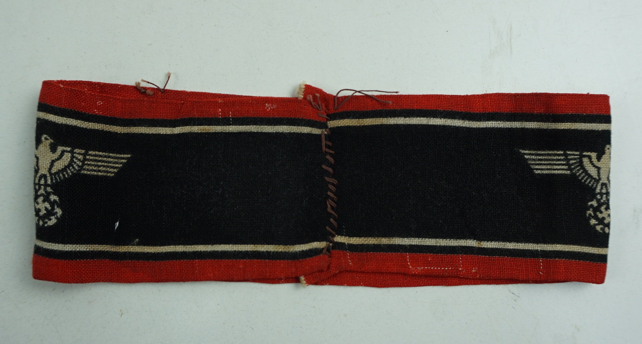'DEUTSCHER VOLKSSTURM WEHRMACHT' ARMBAND. — image 2