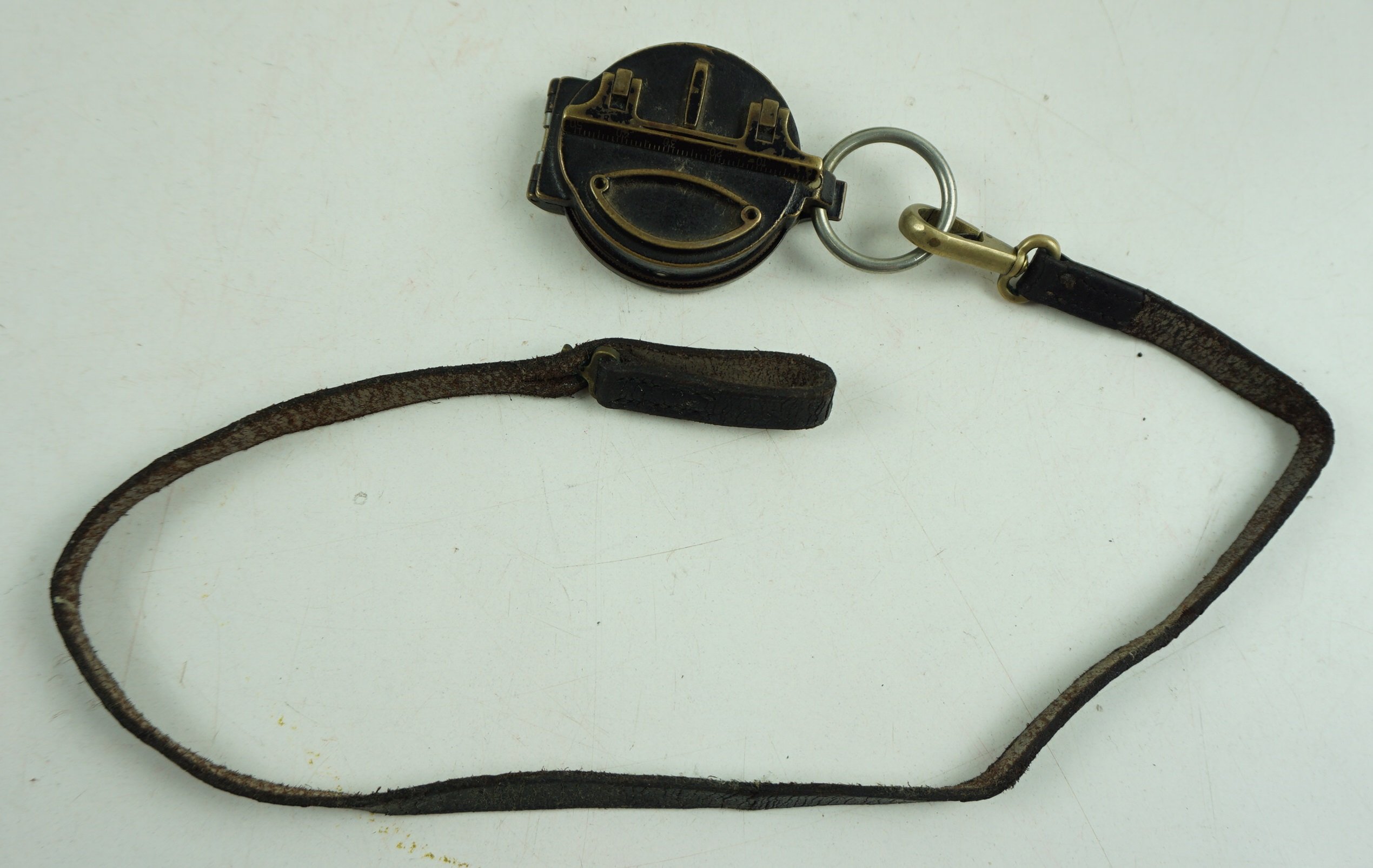 Wehrmacht Compass with strap (Marschkompaß)Nicely marked with R.Fuess Berlin - Steglitz — image 2