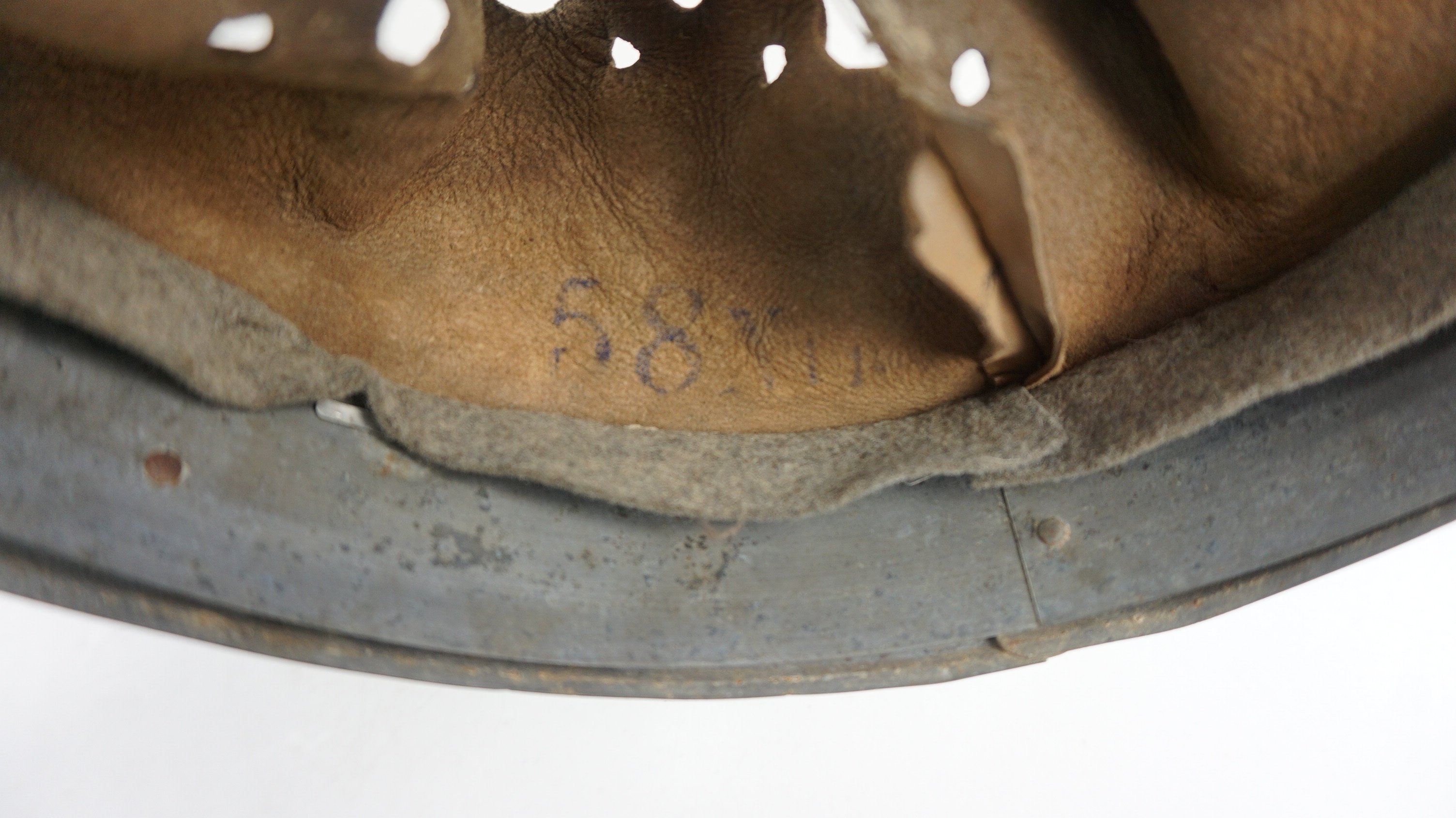 Wehrmacht Helmet Liner (Stahlhelm Innenfutter). Size 64.The leather is size '57' marked, — image 3