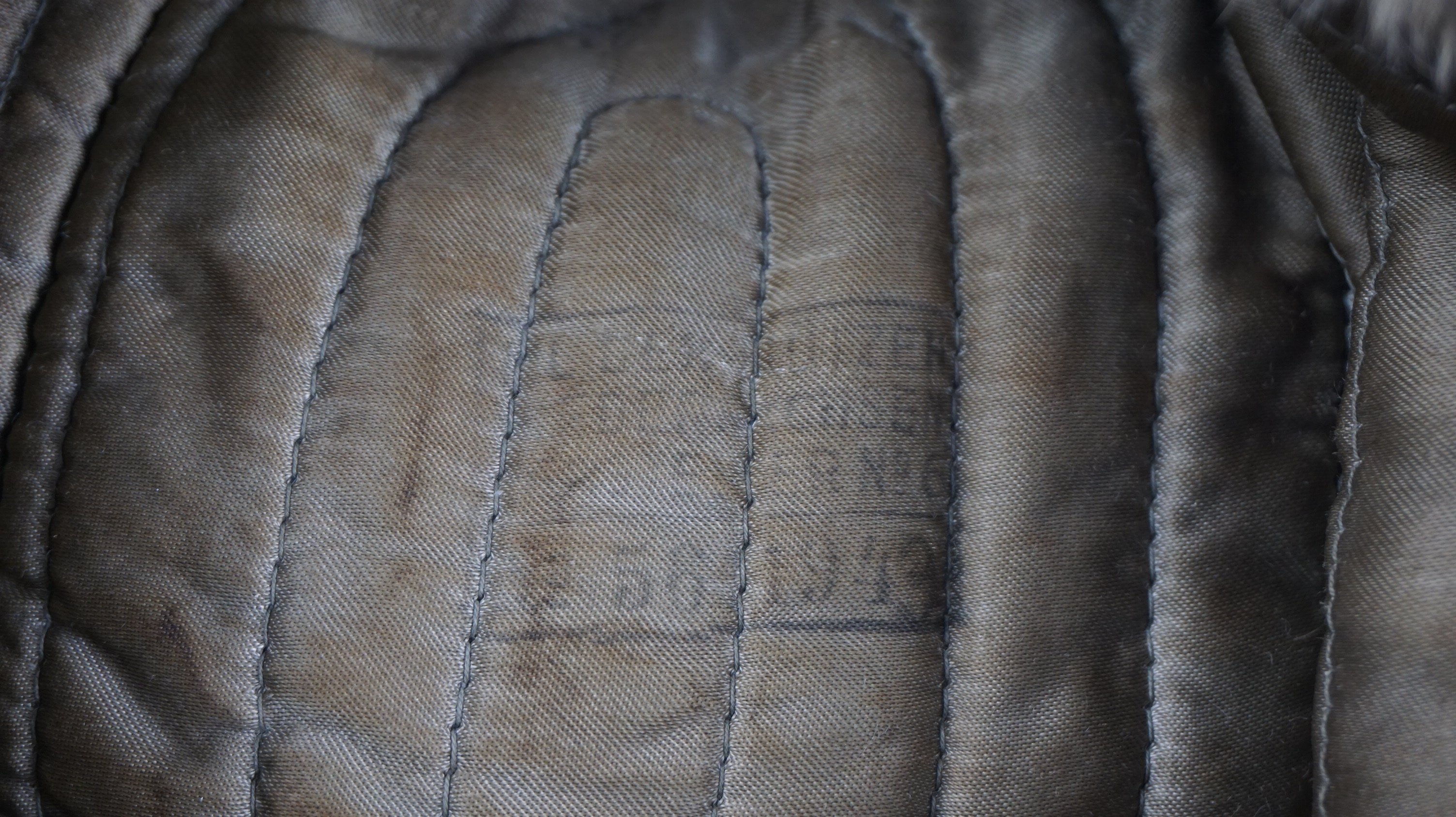 Wehrmacht Winter Fur Cap (Pelzmütze). With the orginal eagle . Size 55 and date 1943 — image 2