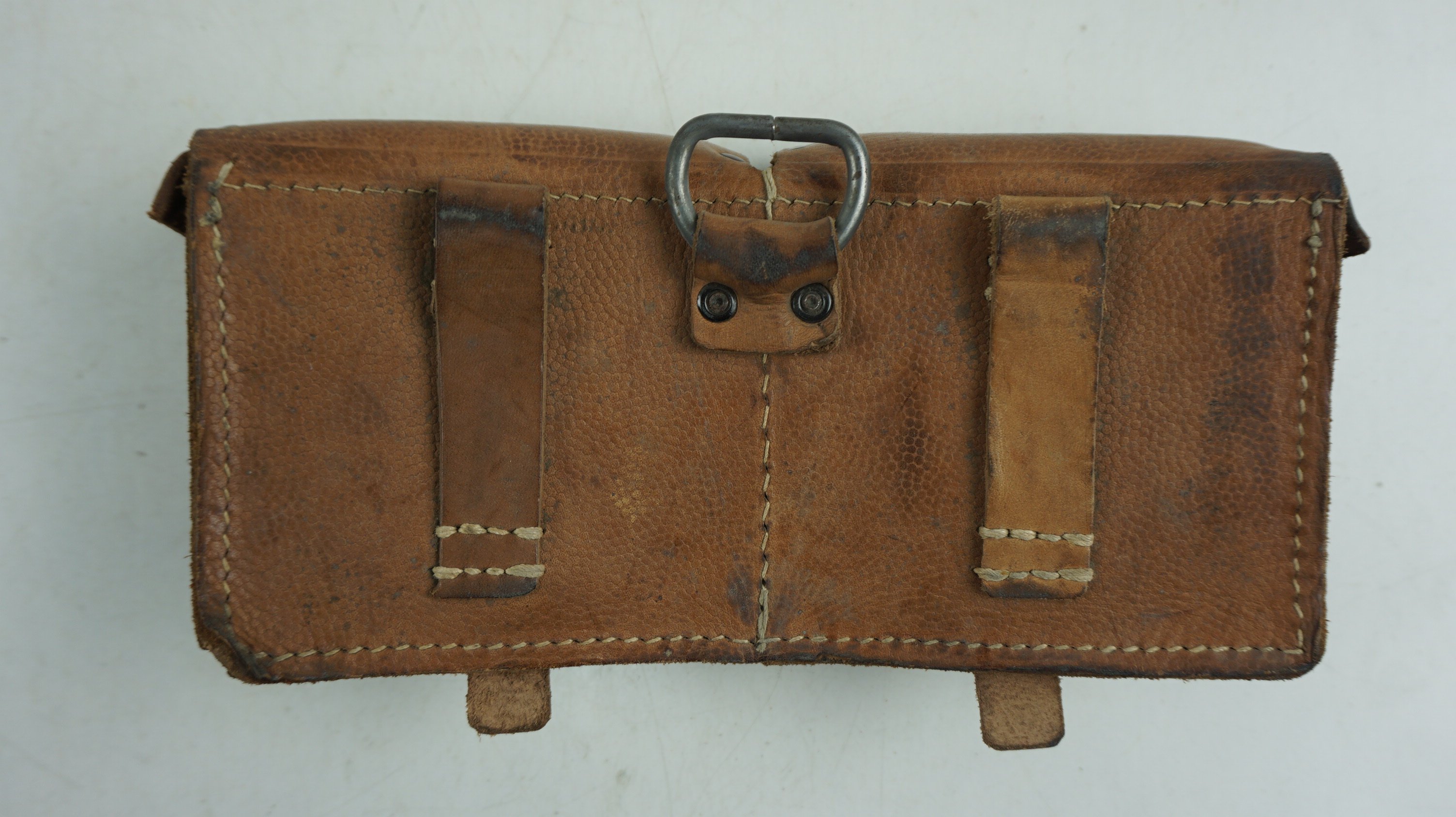 K43/G43 AMMO POUCHE. Maker Marked by ''ros 44'' — image 2