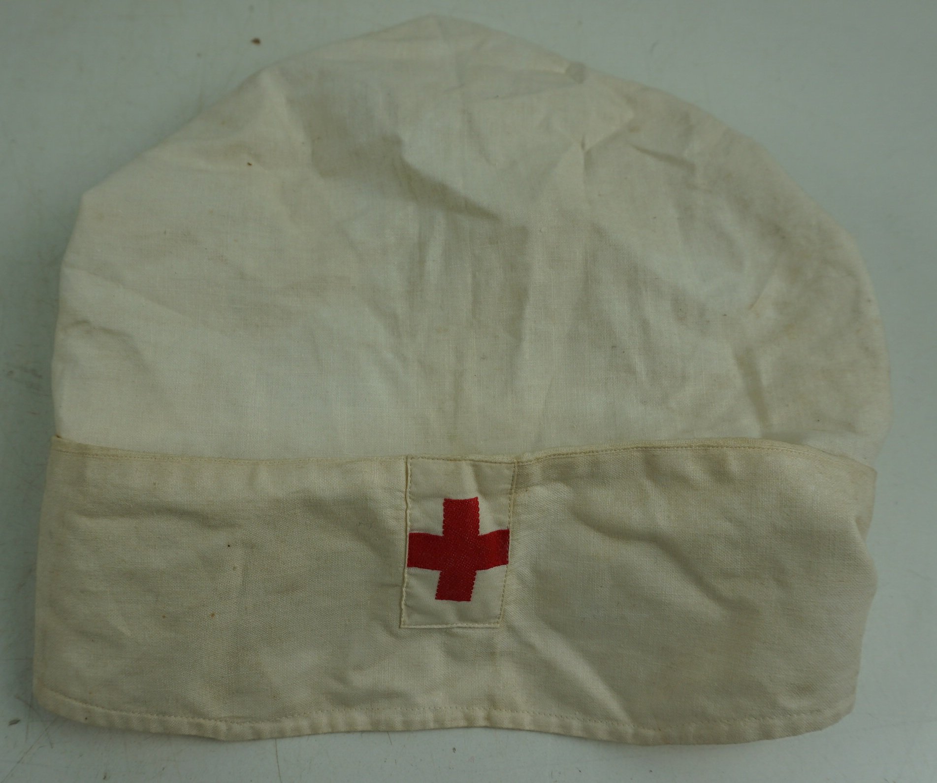 DRK Lot.'Schwesternhelferin' nurse helpers cap and papers'' — image 7