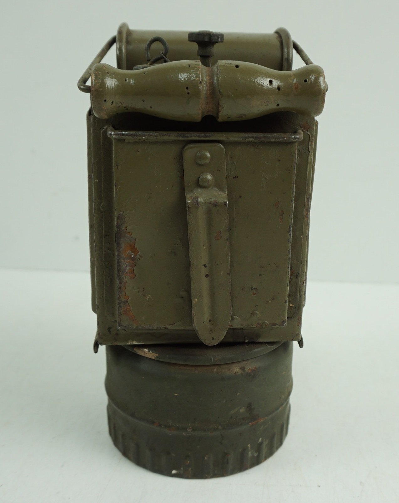 WEHRMACHT CARBID LAMP (Einheitslaterne Stahl ) — image 2