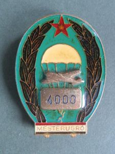 Hungary Pre 1990 Parachute Master 4000 Jumps Badge