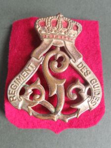 Belgium Army '1st Guides' Regiment Beret Badge