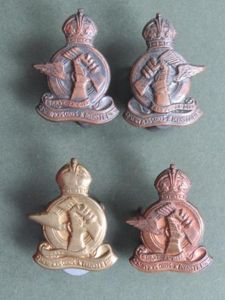 South Africa Army 4 'Q' Service Corps Collar Badges