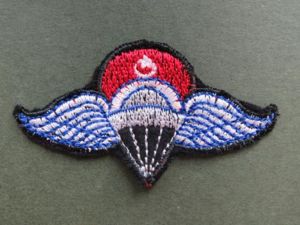 Turkey Army Parachute Rigger Wings