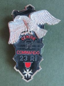 France 23rd Regiment C.E.C. 'COMMANDO ENTRAINEMENT' Pocket Crest
