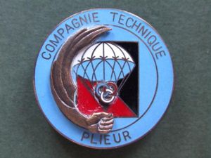 France Company Technique PILEUR OUVERTURE Retardee Pocket Crest